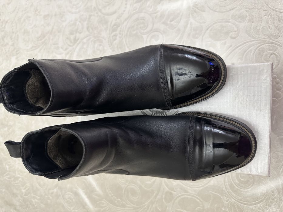 Продам осенние сапоги