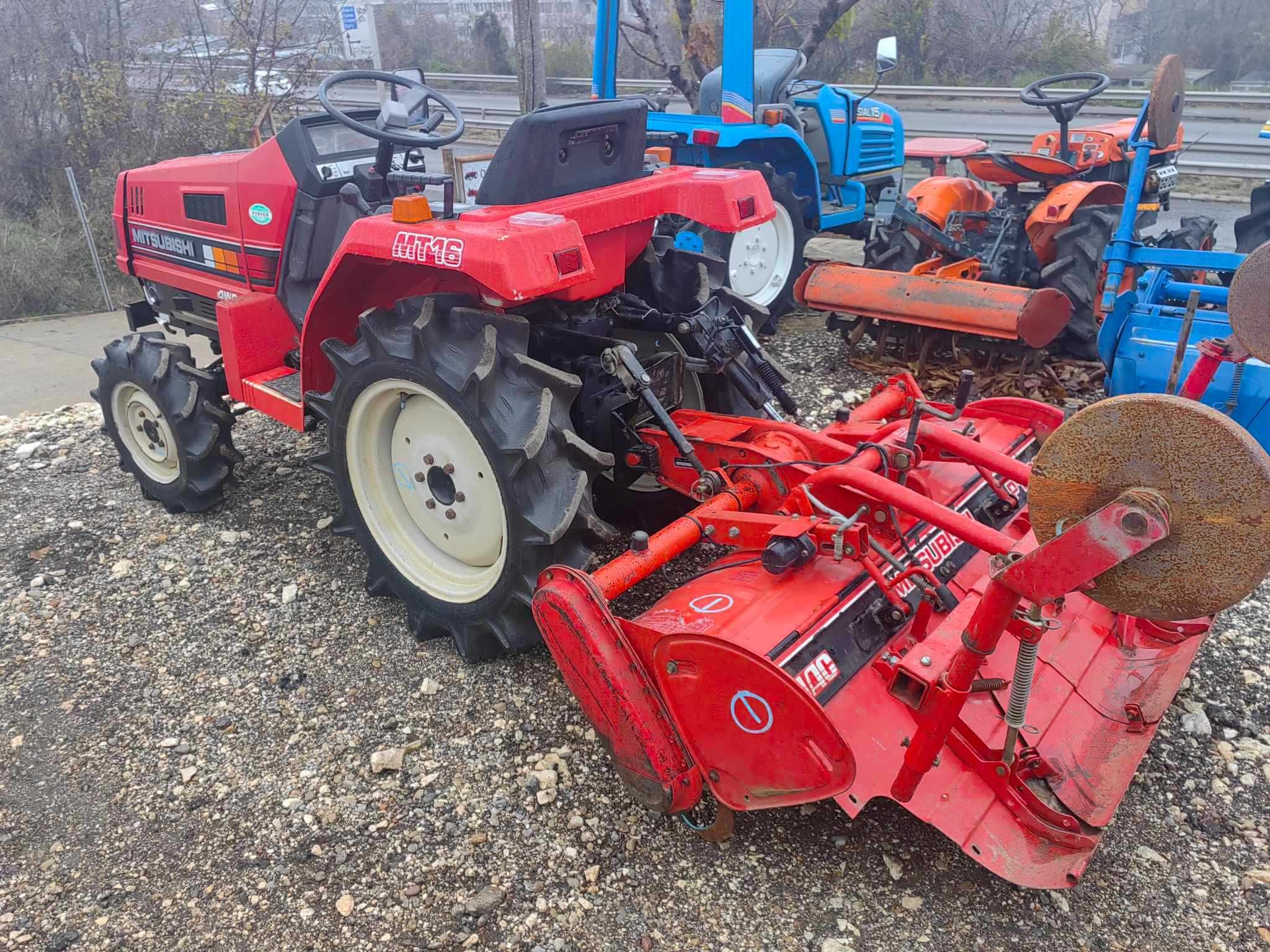 Трактор MITSUBISHI MT16 4x4