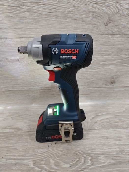 Impact Bosch GDS 18V-330 HC