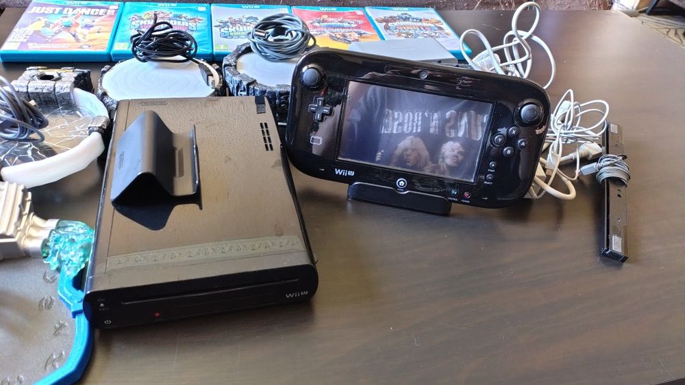 Consolă Jocuri WiiU + Skylanders