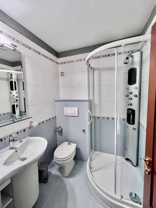 Дава се под наем Тристаен апартамент в Пловдив, Център - 130 кв.м за 650 € - Снимка #6