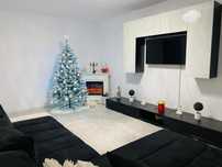 Vând apartament 4 camere