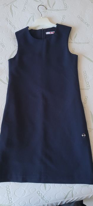 Продам школьный  сарафан