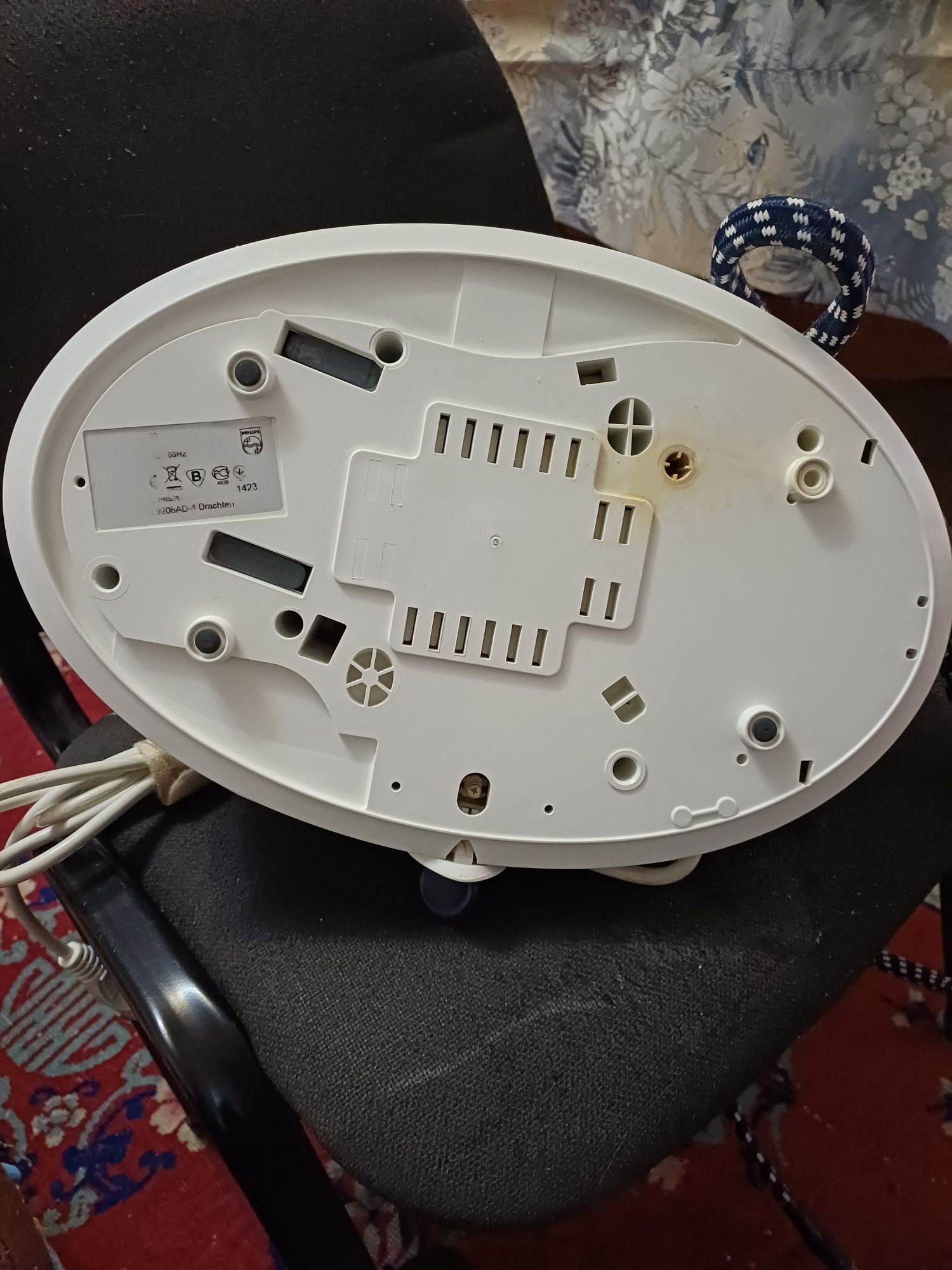 Продам паровую станцию PHILIPS
