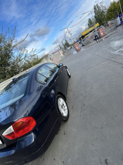 Vand BMW Seria 3 E 90 320i
