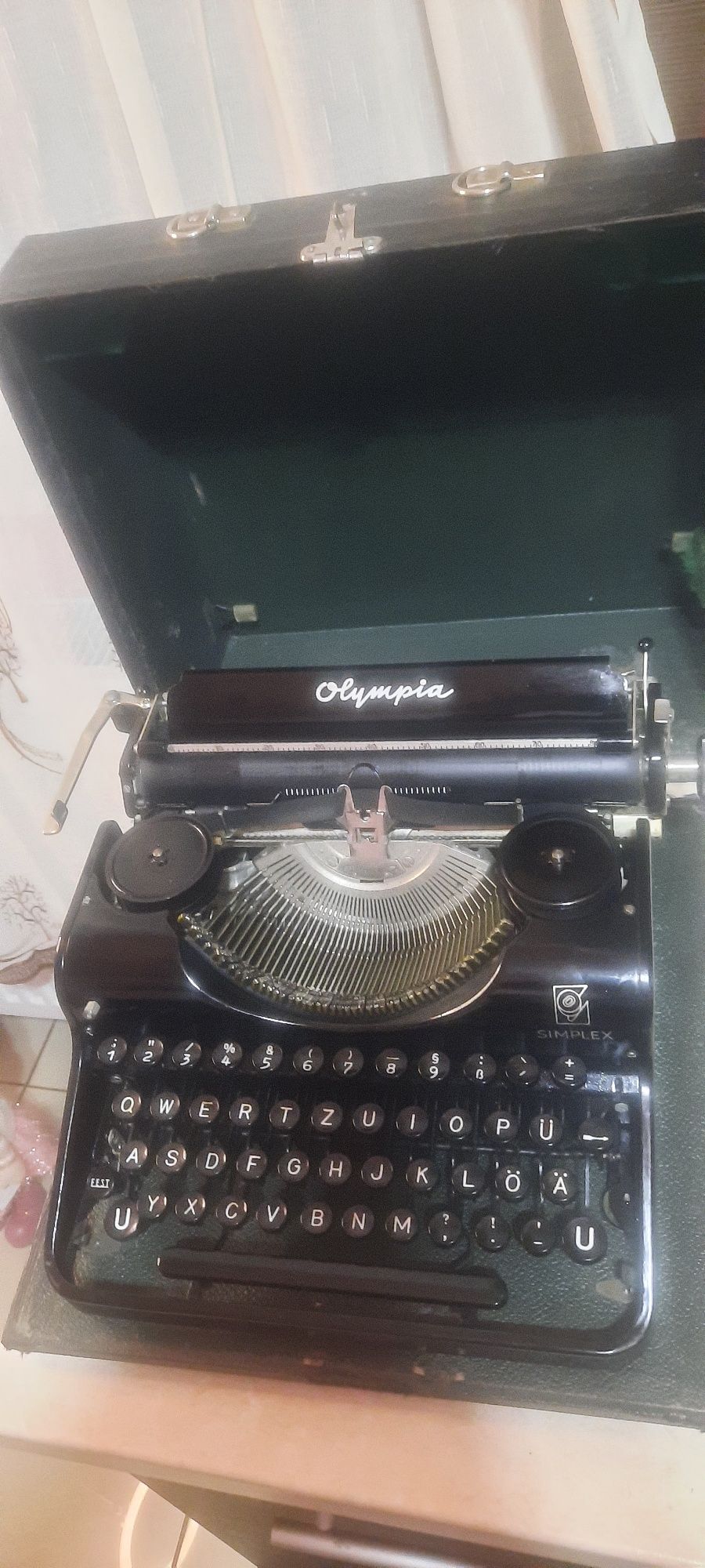 Mașină de scris Olympia Simplex 1932