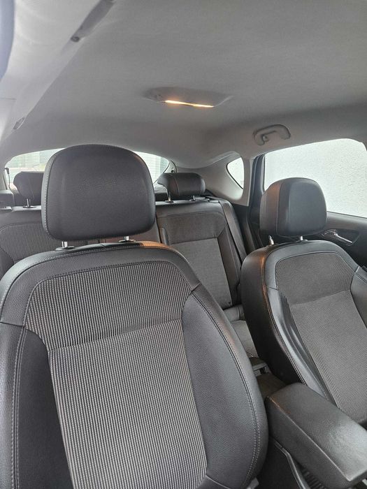 Opel Astra J  1.6 Benzină 115 CP  Automat 2010 /  Întreținută