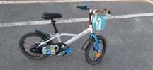 Bicicleta copii/roti ajutatoare incluse/cos