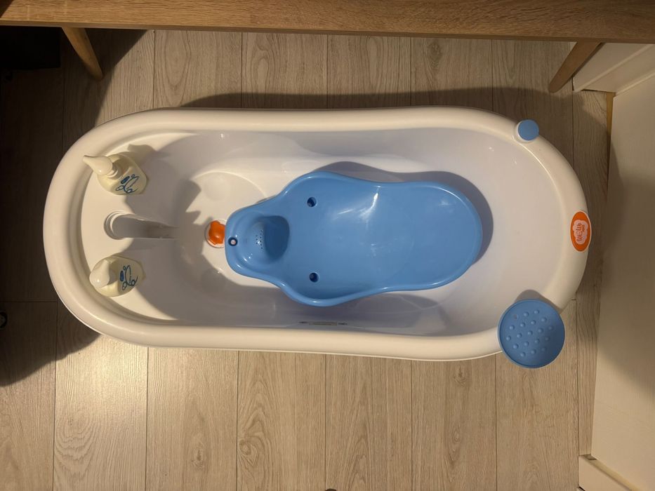 Cadita anatomica bebelusi