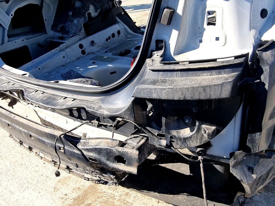 Suport central bara spate Bmw 5 (F10) [Fabr 2011-2016] 2.0 N47D20 160K