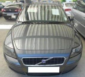 Dezmembrez Volvo S40 1.6 Diesel volan pe stanga