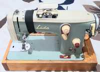 Швейная машина ЛАДА с столом