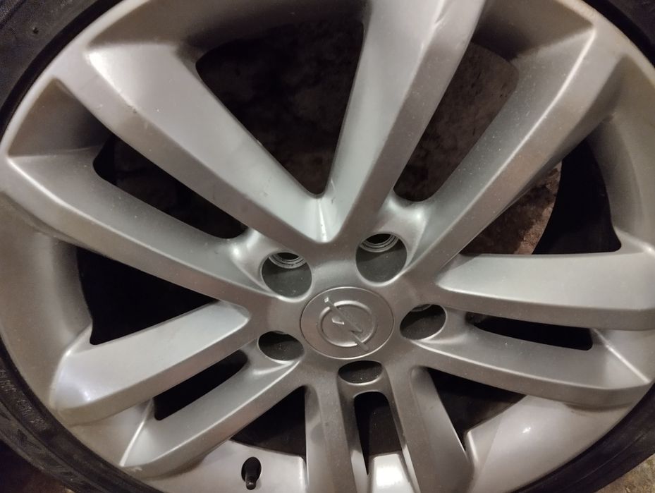 Комплект летни гуми с джанти 5*110*17