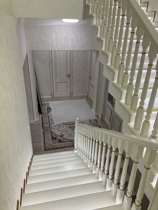 3х этажный дом в аренду в Ташкенте  |  3 этаж уй ижарага берилади