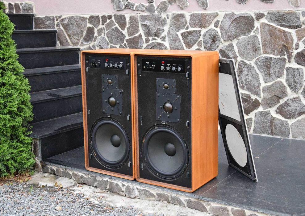 Boxe active Braun LV 1020, vintage, amplificate