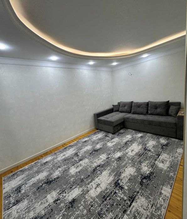 Код 823 Продам 1в2/1/9 ком квартиру Кадышева  ( ипотеку можно)