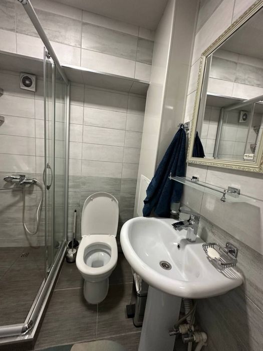 Сдается с ремонтом квартира на Ц 5