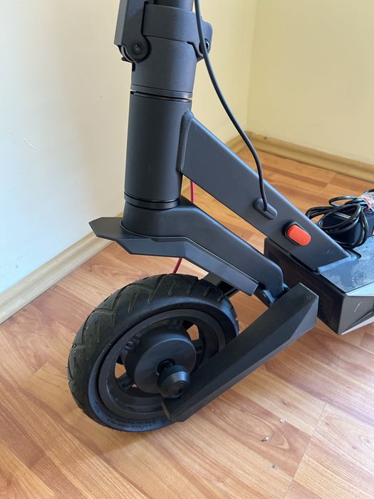 Trotineta NAVEE S40•Amanet Lazar Crangasi•52742