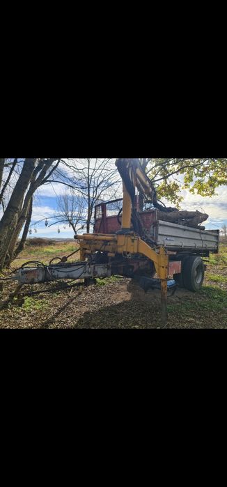 Remorca cu Macara Forestiera