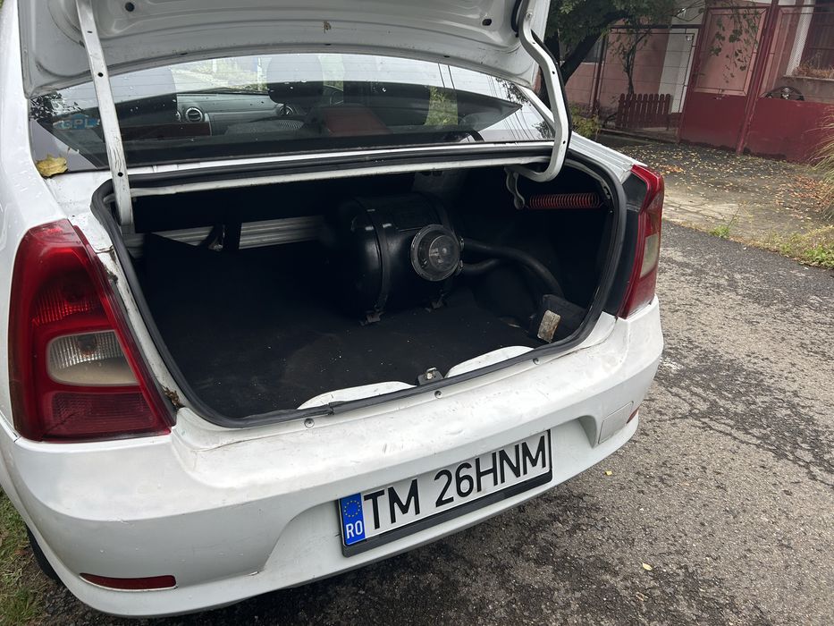 Vand Dacia LOGAN GPL 2010 luna 8 pret FIX