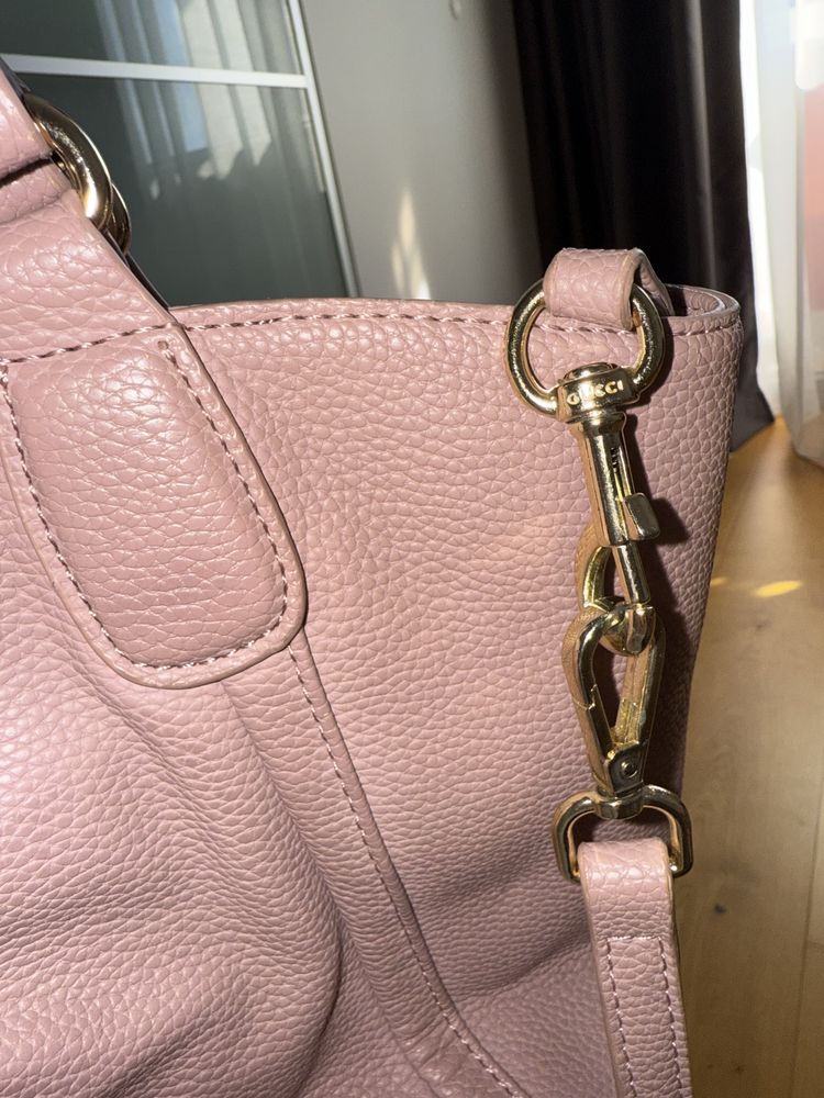 Дамска кожена Чанта Gucci