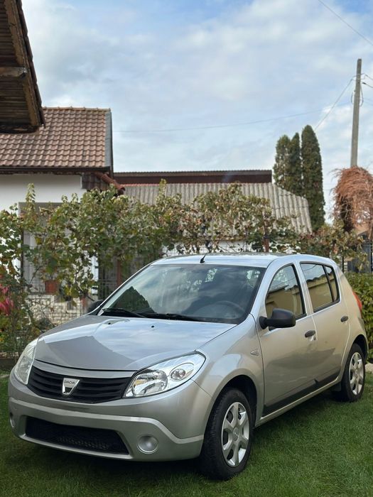 Dacia Sandero An 2010 1.2 16V Înmatriculată Ro Recent