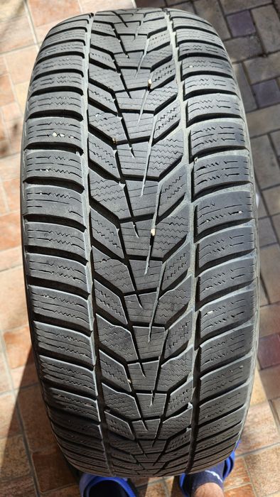 Anvelope iarna 235 60 R18 - 2 x Hankook