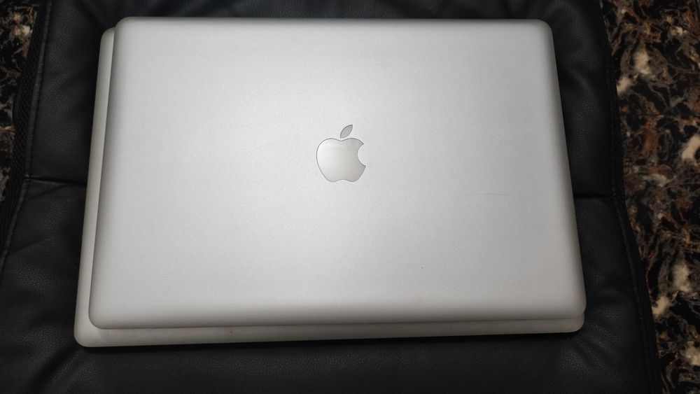 Dezmembrez Macbook pro A1286 si A1297