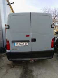 Dezmembrez Renault Trafic