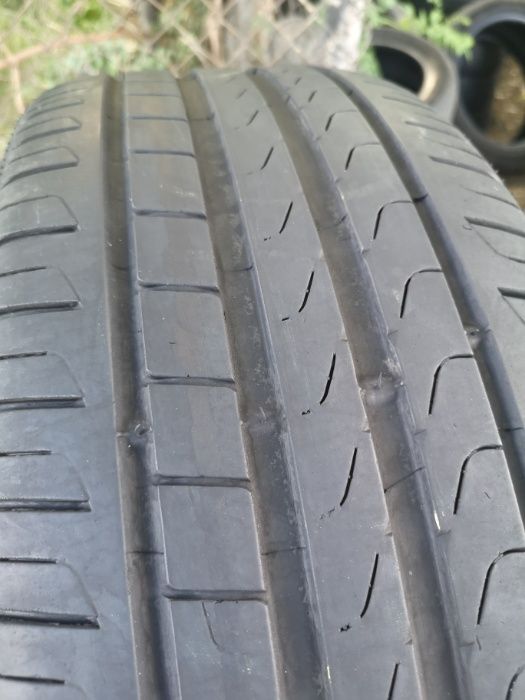 2бр 225/45/19 PIRELLI RFT 4,5мм грайфер дот 5018+++