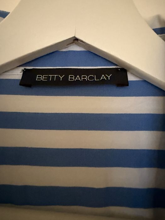 Rochie de zi cu buzunare laterale