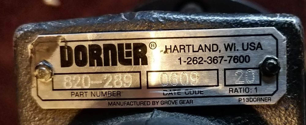 Motor electric cu reductor,220/380 v