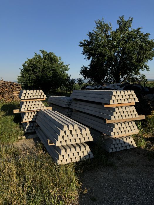 Stalpi beton 2m / 2,4m NOI