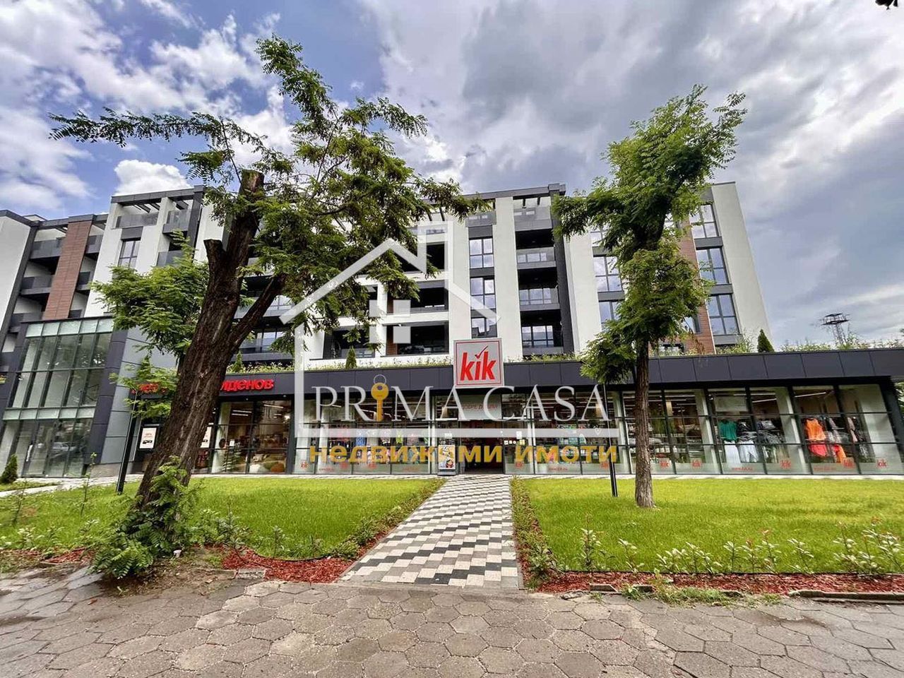 Продава се Тристаен апартамент в Асеновград - 115 кв.м за 1020 €/кв.м - Снимка #14