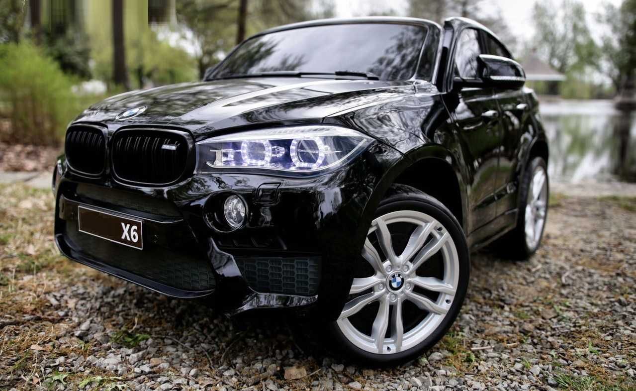 Двуместен джип Лицензиран BMW X6M 12V C MP3 с меки гуми за 2 деца