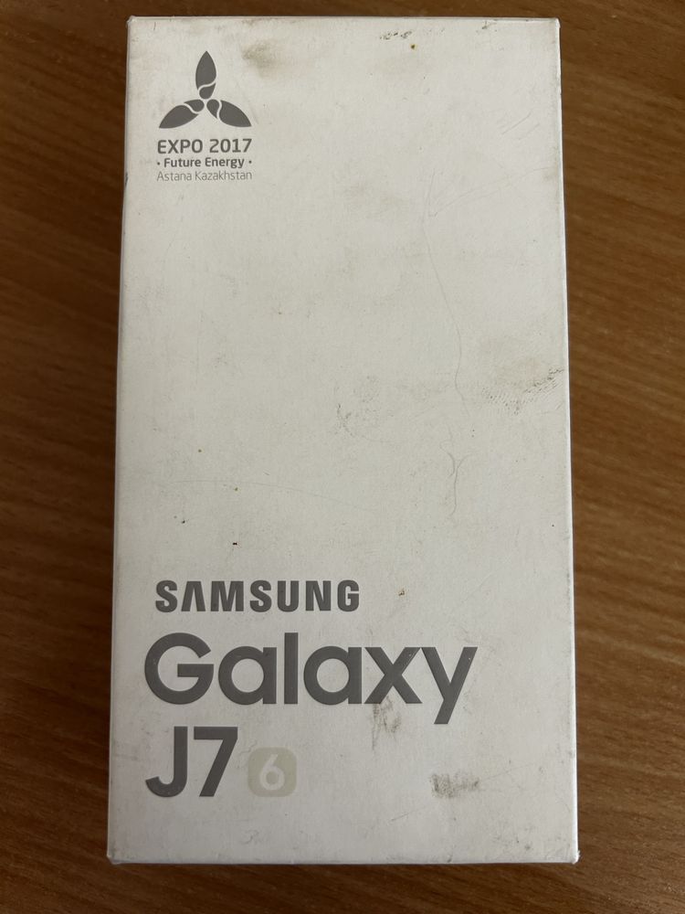Продам Samsung J7 2016