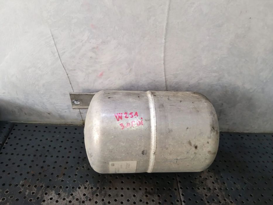 Rezervor butelie suspensie pneumatica 3.0 cdi mercedes r class w251 a2513200015
