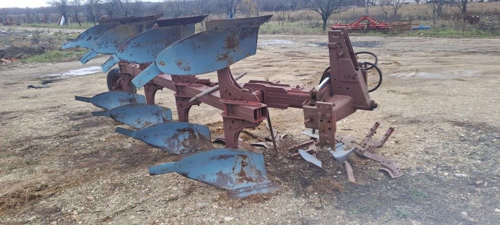 Plug Case ih 4 trupite piesa