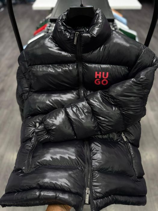 Мъжко зимно яке в черен цвят Hugo Boss