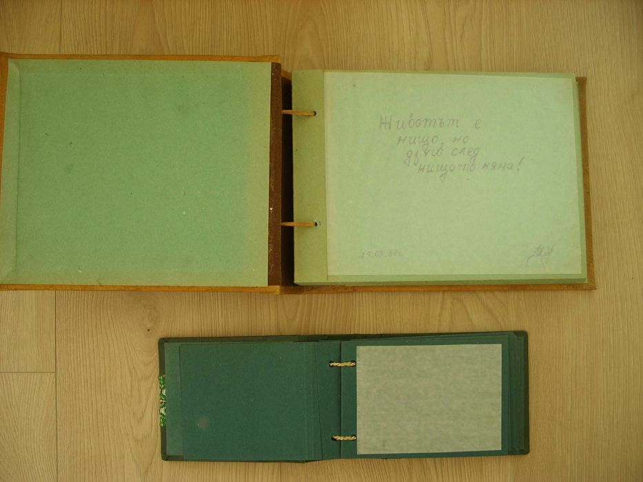 Ретро фотоалбуми и стари тетрадки, етикети