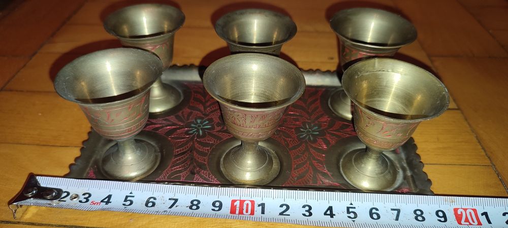 set alama 6 cupe mici si tava/3linguri bronz+3 furculite bronz