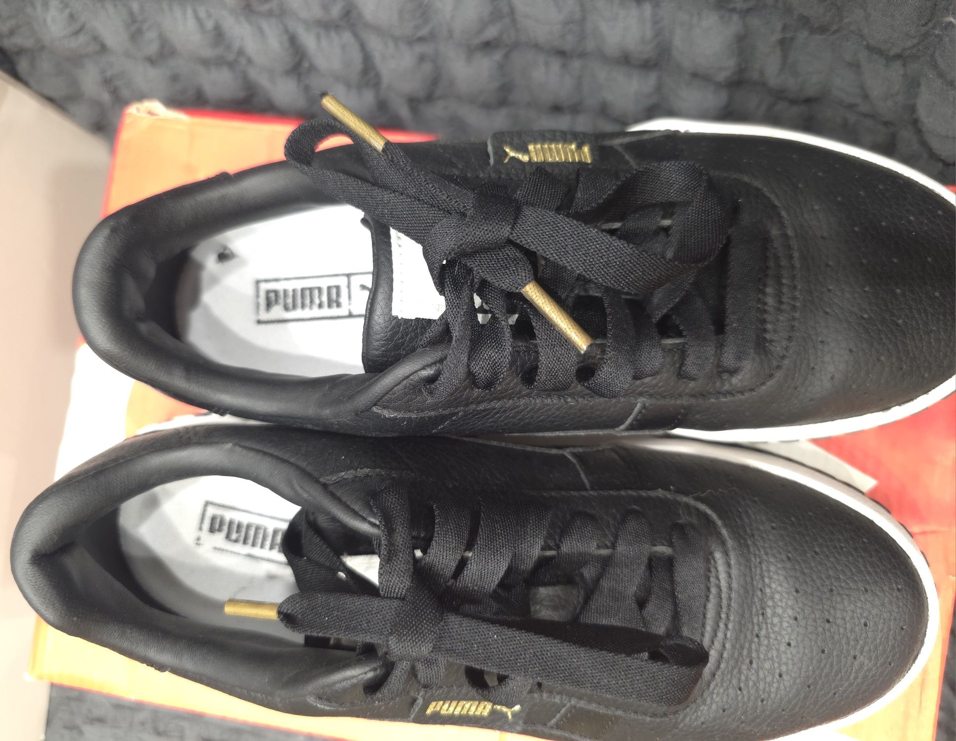 Дамски кецове Puma размер 39