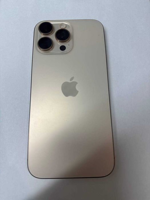 Apple IPhone 16 Pro Max  (Астана, Уалиханова 13) л 802103