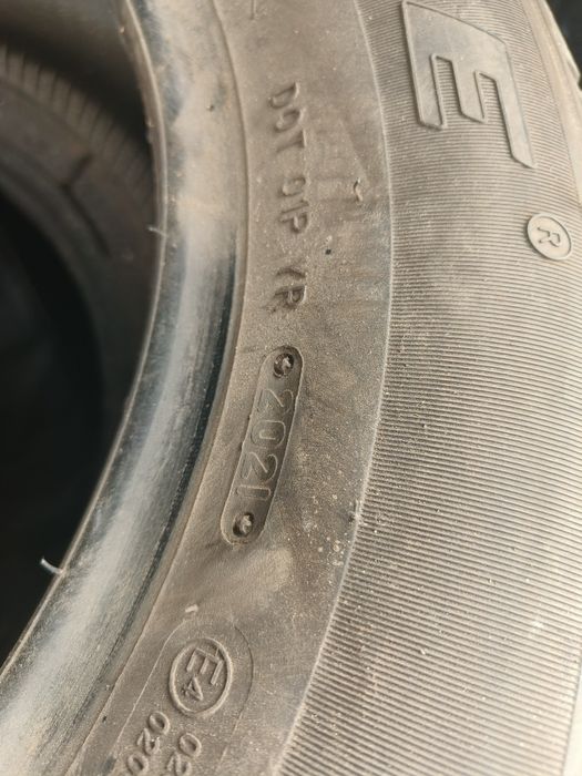 Две шины , Triangle tr777