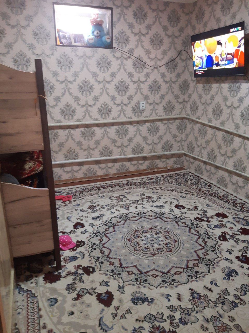 В городе Алмалык продаётся дом