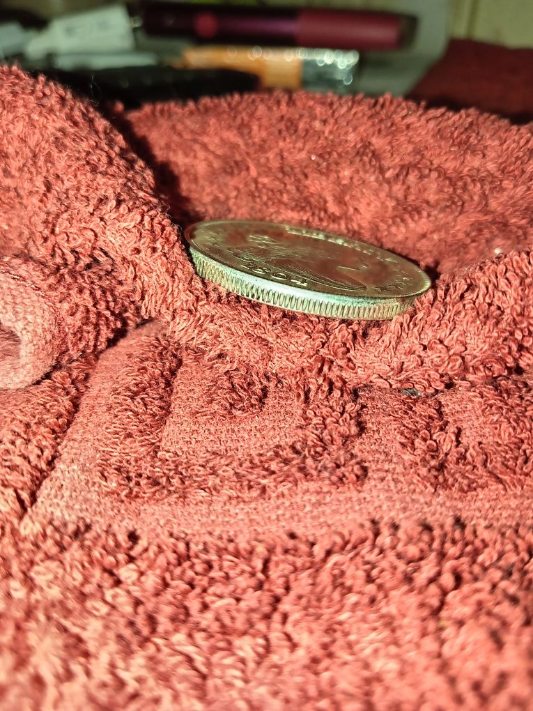 Продам монету в коллекцию