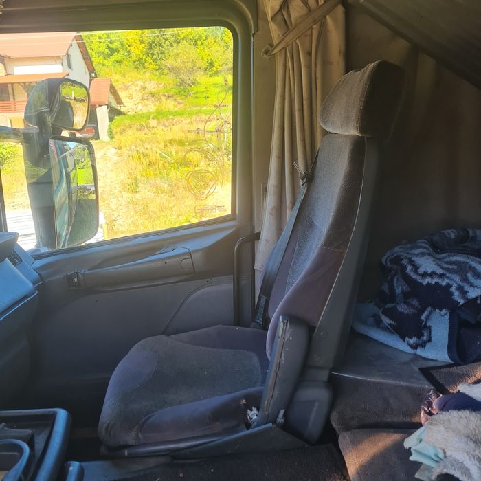 Se vinde Scania N3