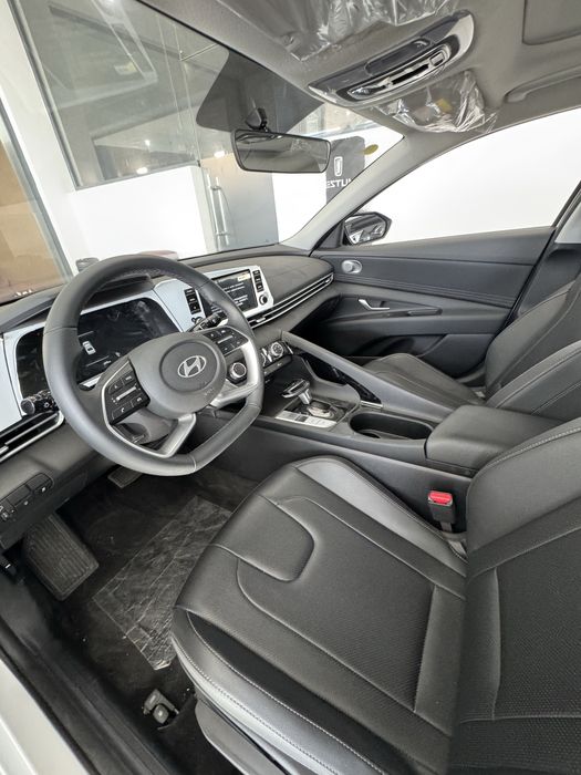 Hyundai Elantra 2024 restailing