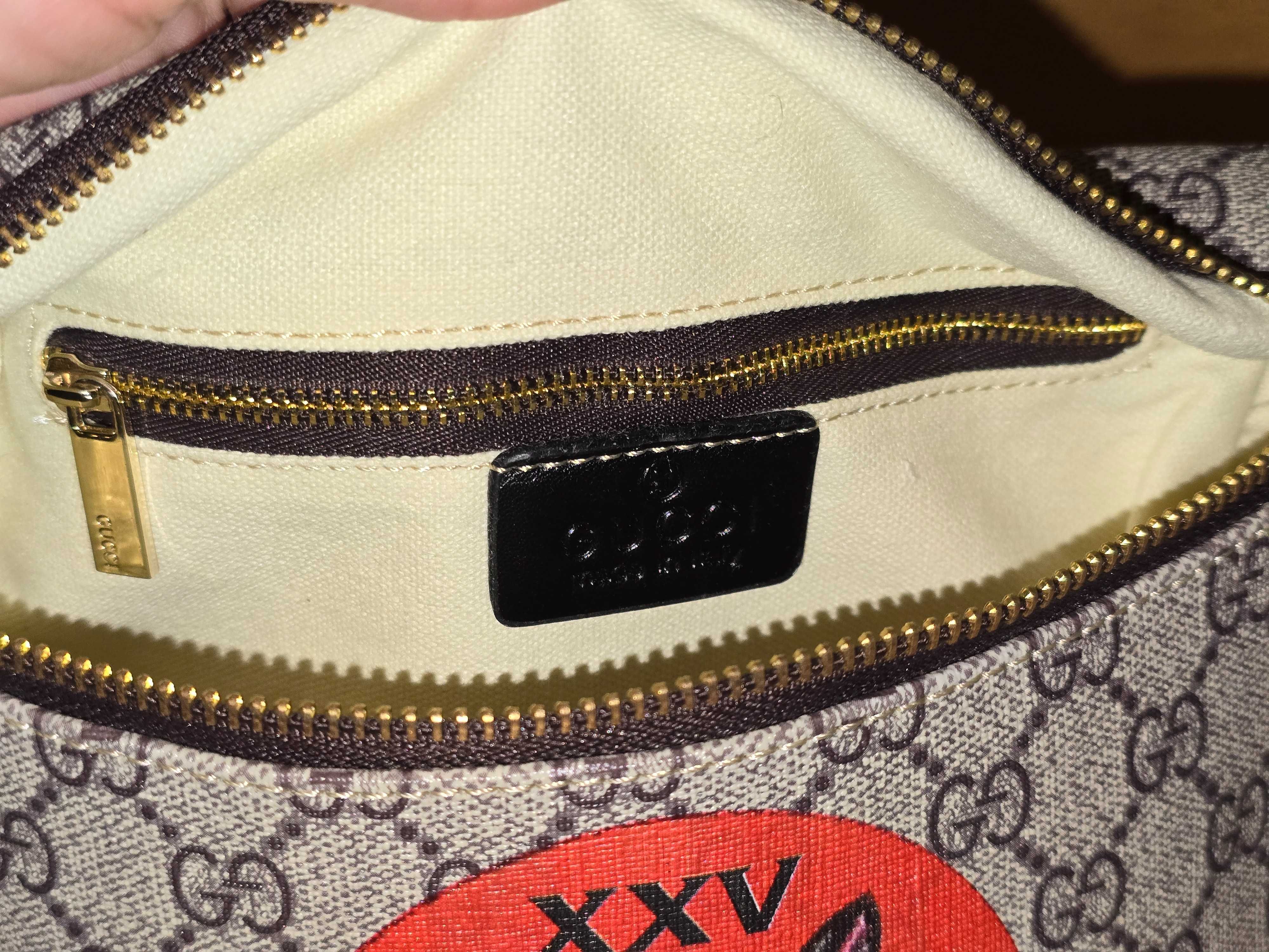 Gucci чанта тип борсетка