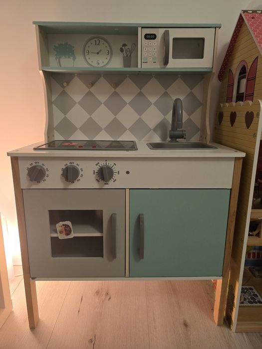 Vand bucatarie pentru copii